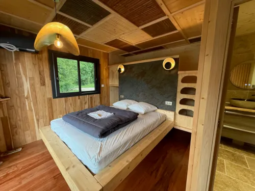 Location - Rive - image n°1 - Camping Domaine de la Dombes