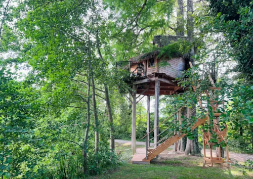 Location - Ecureuil - image n°1 - Camping Domaine de la Dombes