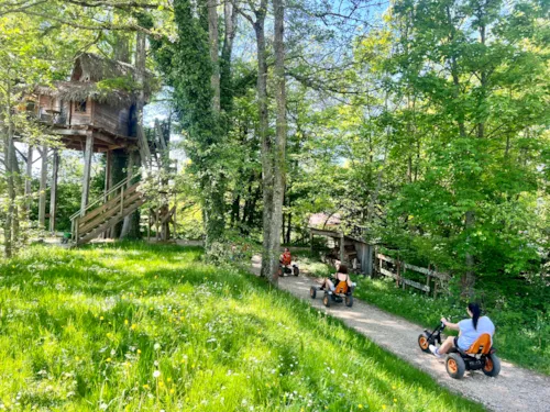 Location - Ecureuil - image n°2 - Camping Domaine de la Dombes