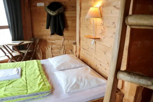 Location - Jonc - image n°1 - Camping Domaine de la Dombes