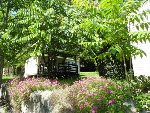 Location - Mobil Home Watipi 27 M² - 2 Chambres - image n°3 - Camping le Chaudebry