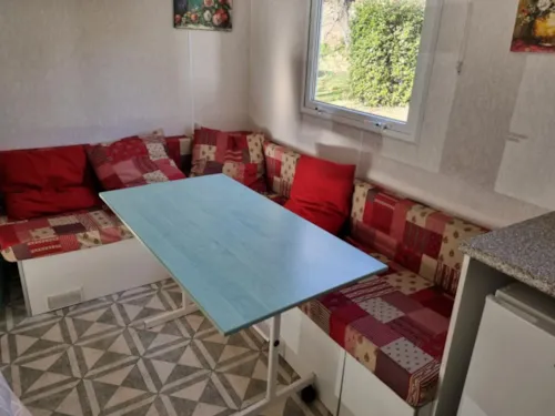 Location - Mobil Home Vintage 24 M² - 2 Chambres - image n°4 - Camping le Chaudebry