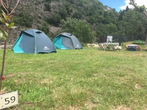 Kampeerplaats(en) - Emplacements 2 Pers Tente Sans Véhicule - image n°1 - Camping du Cheylard sur Eyrieux