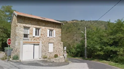 Location - Gîte D'étape Le Vialon - image n°1 - Camping du Cheylard sur Eyrieux
