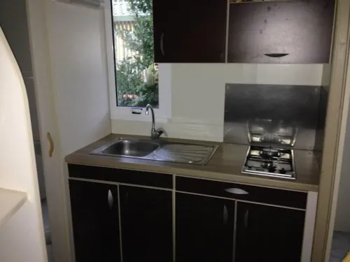 Location - Chalet 2 Chambres - image n°3 - Camping Plein Sud