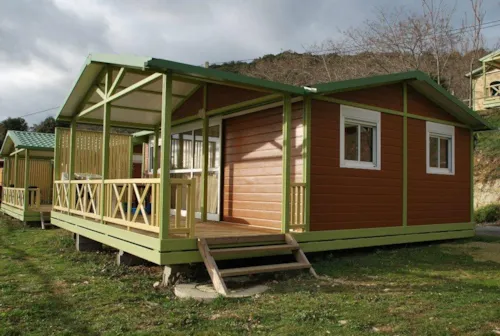 Location - Chalet 3 Chambres - image n°3 - Camping Plein Sud
