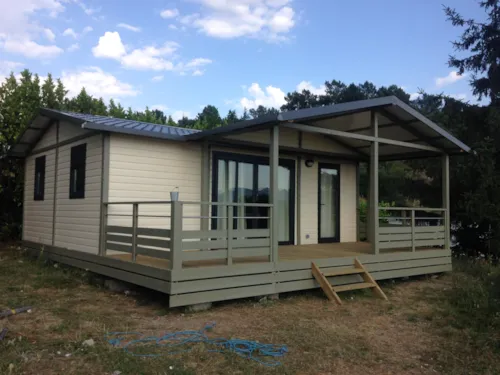 Location - Chalet Grand Standing - image n°1 - Camping Plein Sud