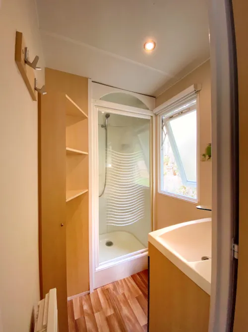 Accommodation - 2-Bedroom Mobile Home - Eco - Air-Conditioned - image n°5 - Camping de la Colline