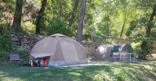 Stellplatz - Etappe Für Radfahrer/Wanderer – Nur Zelt - image n°2 - Camping de la Colline