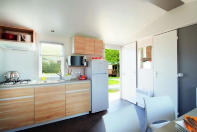 STANDARD 3-bedroom mobile home — 7