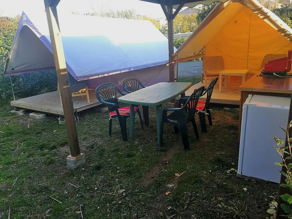 Location - Canada Treck 12M² 1 Chambre (Sans Sanitaires) - Flower Camping Provence Vallée
