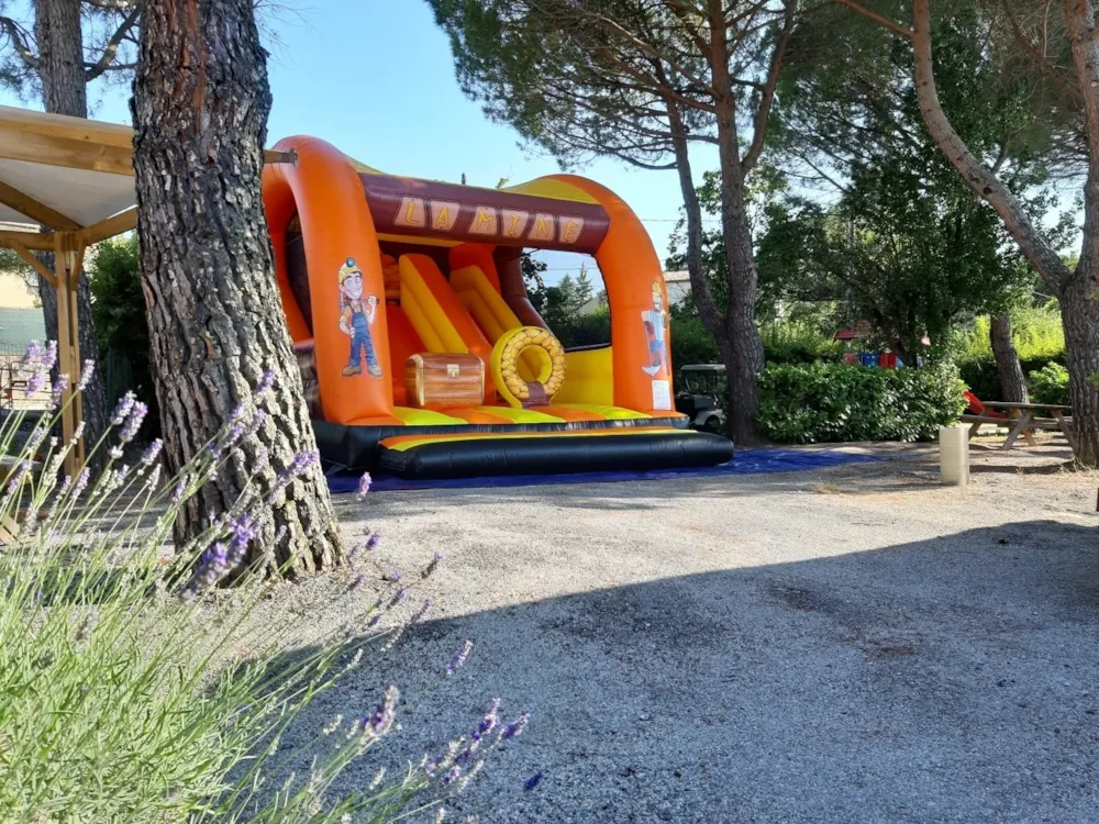 Flower Camping Provence Vallée - image n°18 - Camping Direct