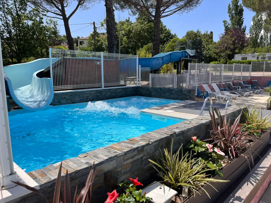 Flower Camping Provence Vallée