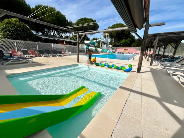 Flower Camping Provence Vallée - image n°1 - Camping Direct