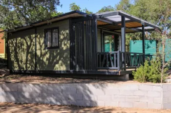 Mietunterkunft - Chalet Noumea 25M² - 2 Zimmer - Conditioning - Terrasse 12M² - Camping le Damier