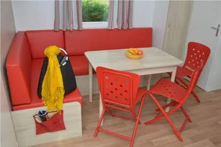 Mobil-Home Grand Confort 3 Chambres Avec Terrasse Semi-Couverte Bois + Tv