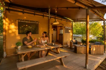 Mietunterkunft - Luxus-Familienzelt Mit Bad Und Wc - Camping Dordogne Las Patrasses