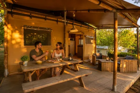 Huuraccommodatie(s) - Luxe Familietent Met Badkamer En Toilet - Camping Dordogne Las Patrasses