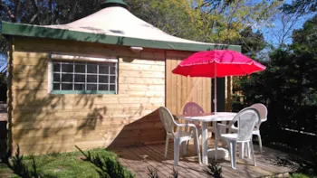 Mietunterkunft - Möbliertes Lodge-Zelt 5P - 2 Zimmer - Camping Les Cigales