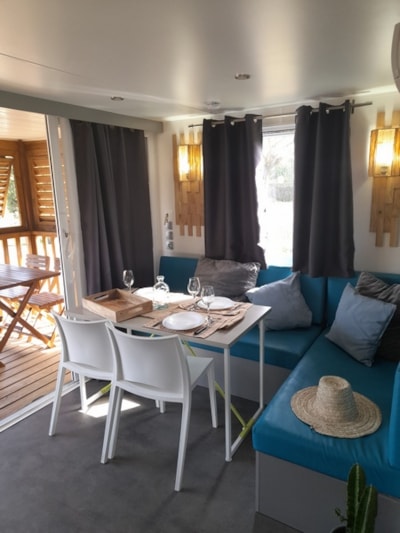 PREMIUM 2-bedroom lodge — 8