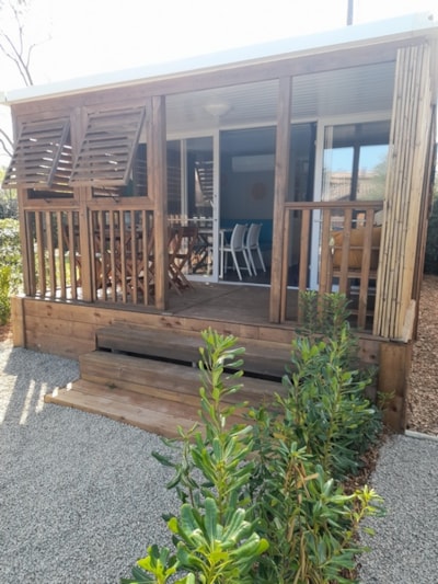 PREMIUM 2-bedroom lodge — 2