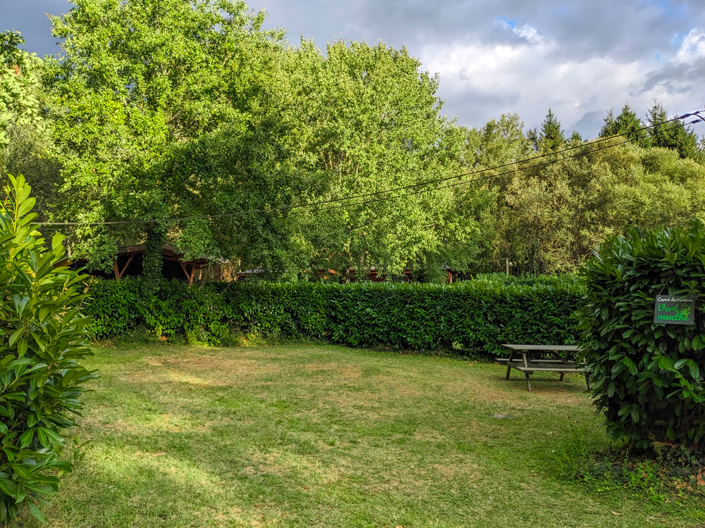 Pitch - Camping Pitch "Vert Menthe" - Parenthèses imaginaires