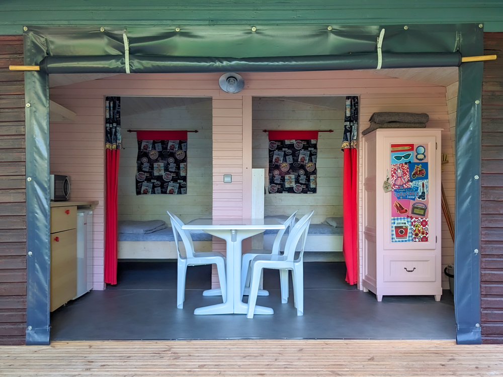 Accommodation - Glamping Hut "Coquette" + 👶🏻 + ⛺️ 👥 - Parenthèses imaginaires