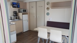 Accommodation - Mobilhome 2 Bedrooms Classic (22 À 25M²) D - Camping Le Jaunay