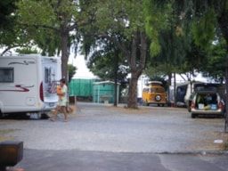Piazzole - Piazzola Superior (40M²) Per Tenda/Roulotte O Camper (> 6M) - Caravan Park La Vesima