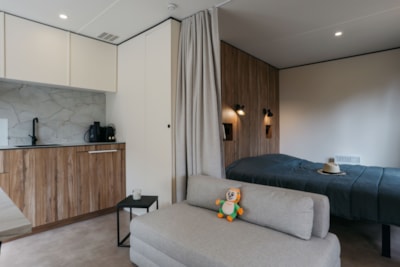 SUNÊLIA LUXE STUDIO — 4