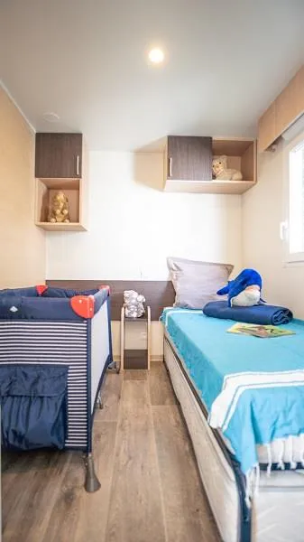 Mobil-Home 24M² / 2 Chambres - Terrasse Au Sol  2 Adultes Ou 2 Adultes +2 Enfants