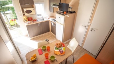 24m² mobile home / 2 bedrooms - Ground-level terrace - 2 ADULTS OR 2 ADULTS + 2 CHILDREN — 2