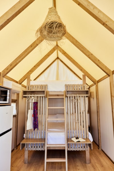 Glamping Cabin-Tent Senyoret — 3