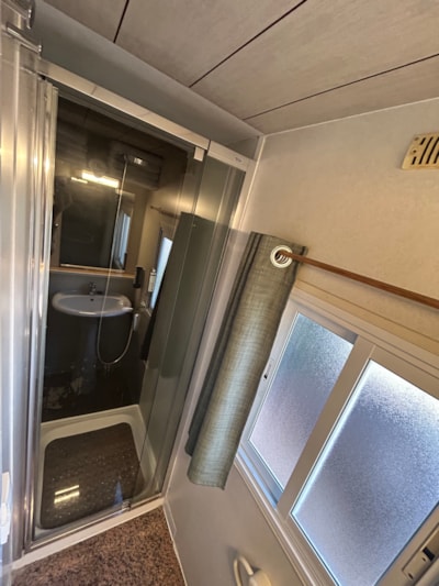 Bungalow Essential Banya — 10