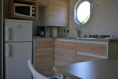 Mobile-home Premium 35m² 2 bedrooms + Half-covered terrace + TV + air-conditioning