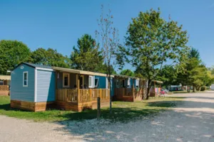  - Mobilheim Komfort 27 m² 2 Schlafzimmer + überdachte Terrasse + TV + Klimaanlage - Flower Camping Les Plages de l'Ain