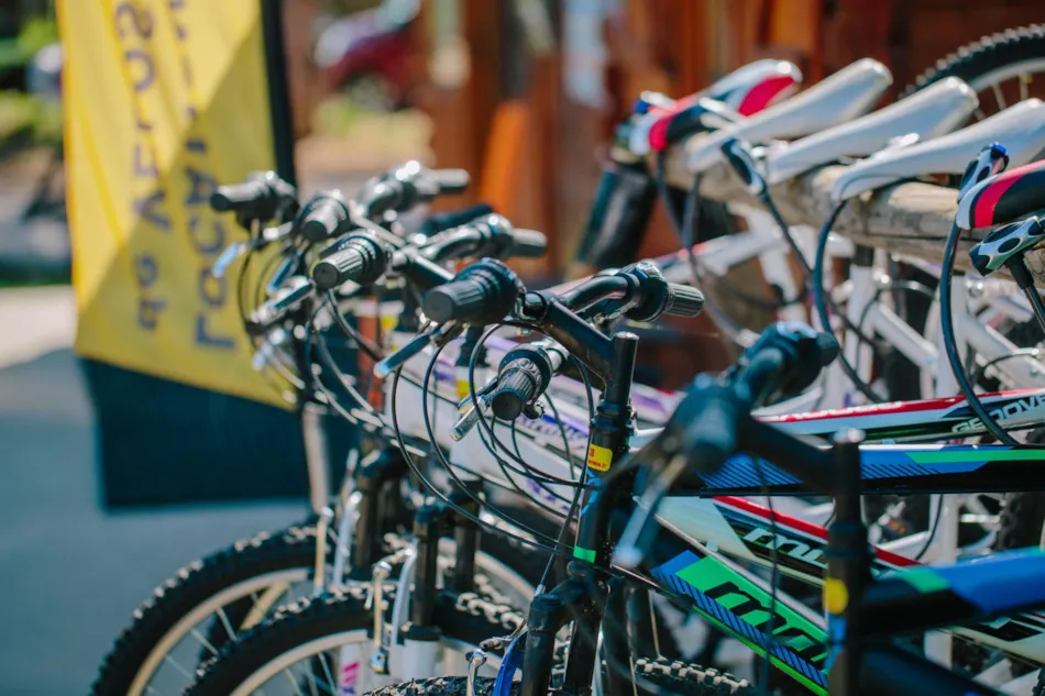 Flower Camping Les Plages de l'Ain