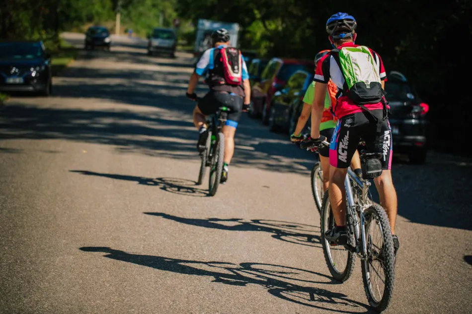 Flower Camping Les Plages de l'Ain