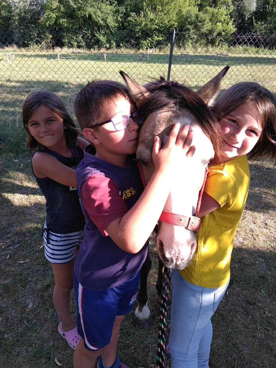 Flower Camping Les Plages de l'Ain