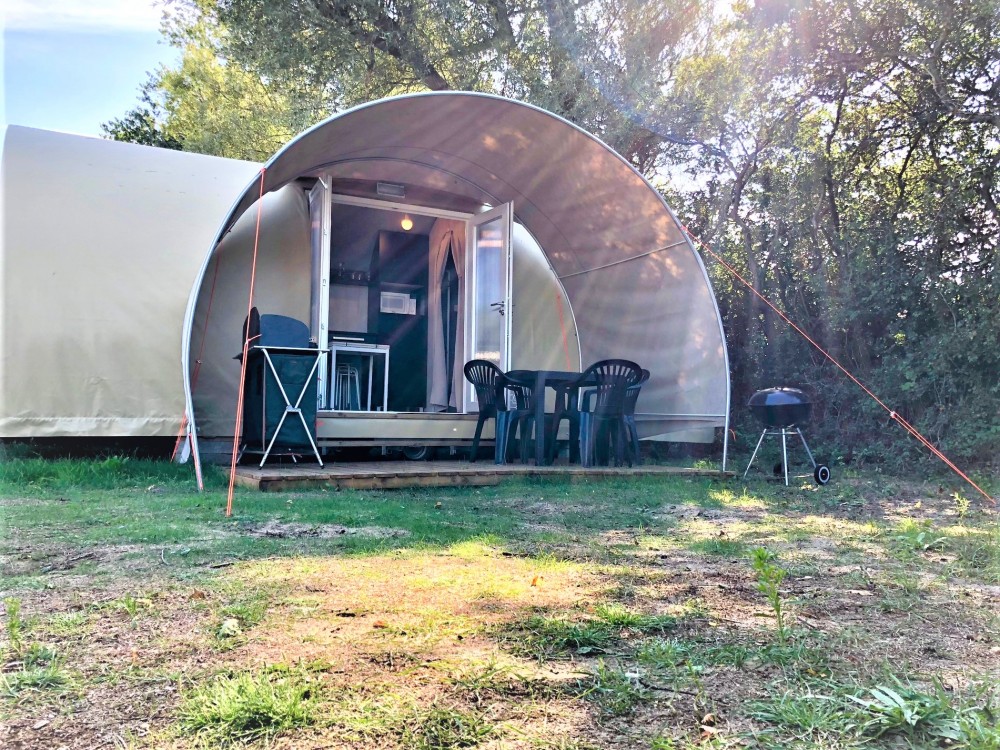 Accommodation - Insolite 2 - Camping Les Plages de l'Ain