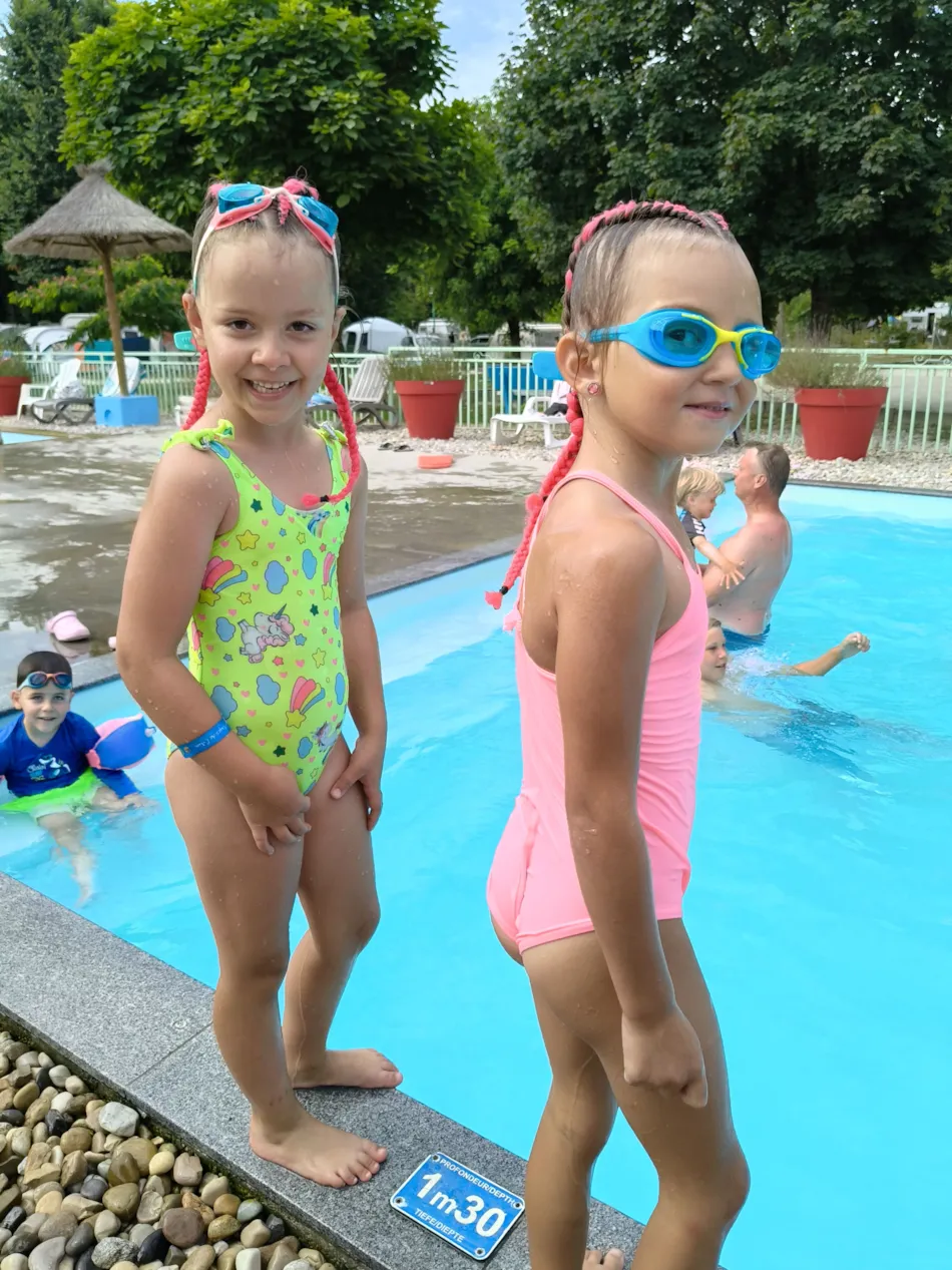 Flower Camping Les Plages de l'Ain