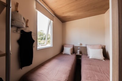Mobile-home Prémium 40m² 3 bedrooms + Half-covered terrace + TV + air-conditioning