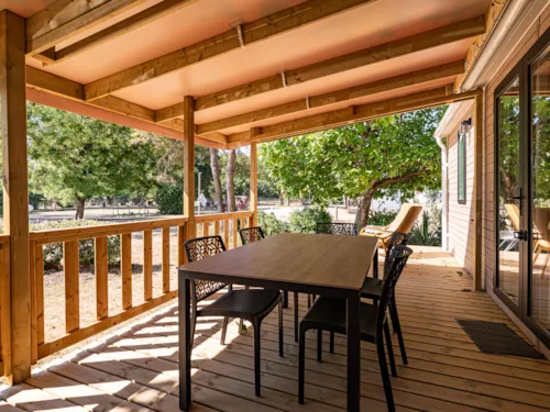 Location - Mobil-Home Premium 40M² 3 Chambres + Terrasse Semi-Couverte + Tv + Lv + Clim - image n°9 - Flower Camping Les Plages de l'Ain