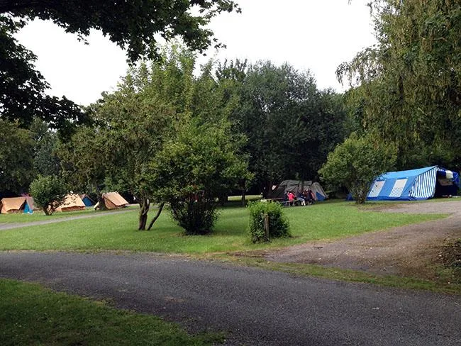 Forfait Nature (1 Tente, Caravane Ou Camping-Car / 1 Voiture)