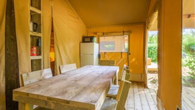SLOW LODGE - without bathroom