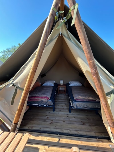 NOMAD BIVOUAC