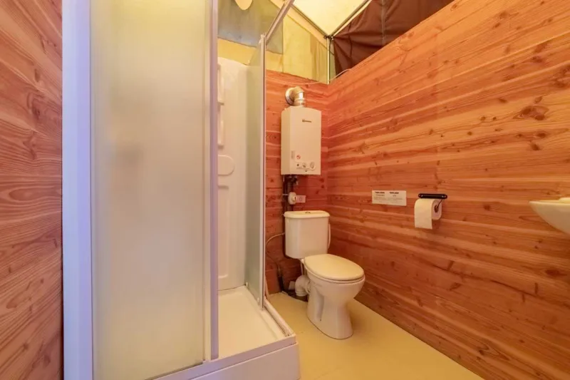 Tente Canadienne Avec Poêle À Bois