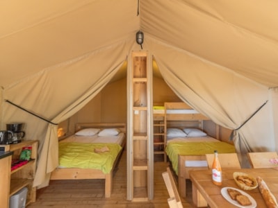 LODGE TENT without bathroom!