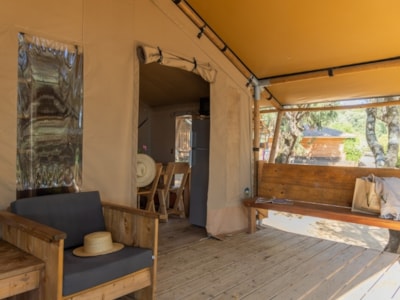 LODGE TENT without bathroom!