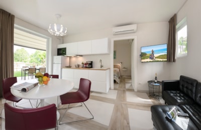Villa — 4